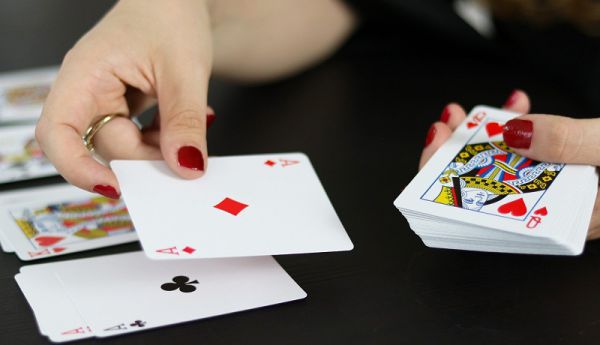 ポーカー カウンティングの効果と戦略